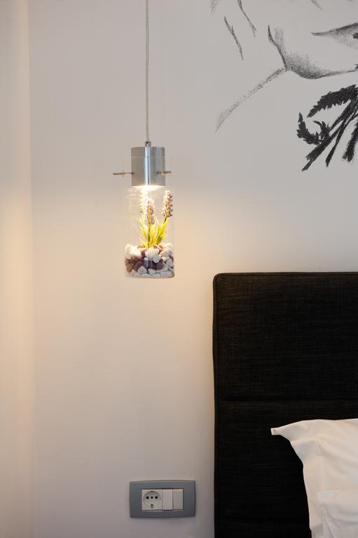 Apartments Lavanda & Rozmarin สปลิท ภายนอก รูปภาพ
