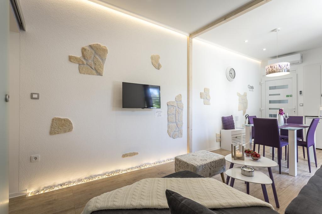 Apartments Lavanda & Rozmarin สปลิท ภายนอก รูปภาพ